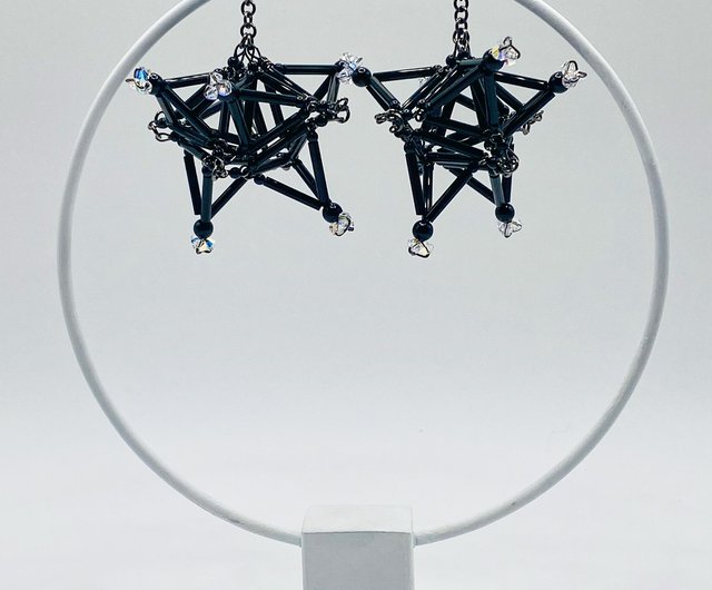 3D Star PIERCE/EARRING【Black】 - ショップ mUIk ピアス・イヤリング