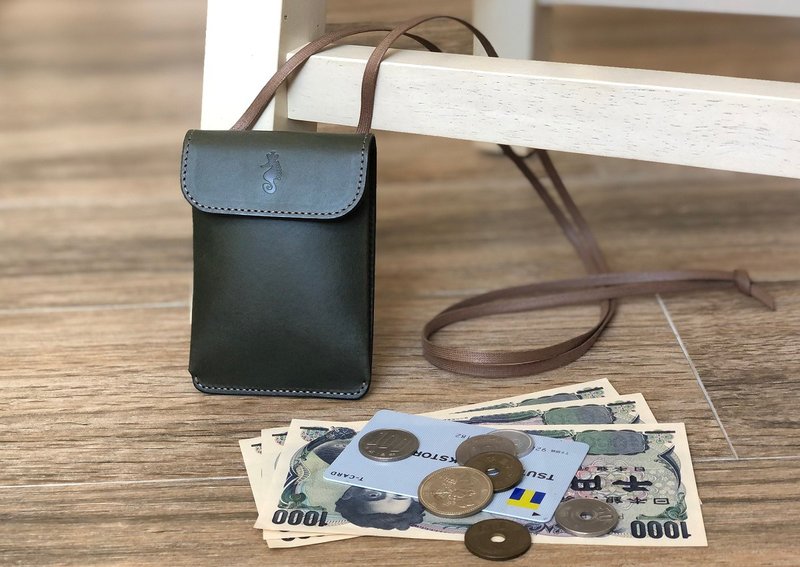 【Takumicsタクミクス】Camminare_Pass Case / Mini Purse - Coin Purses - Genuine Leather Green