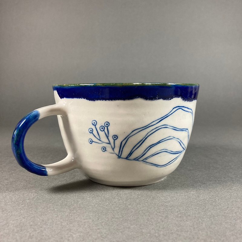 ブルーランドスケープカップ - グラス・コップ - 陶器 ブルー