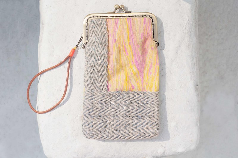 Valentine's Day gift handmade patchwork mobile phone bag / mobile phone case / purse / money card set - hand-dyed cotton Linen watercolor canvas + - อื่นๆ - ผ้าฝ้าย/ผ้าลินิน หลากหลายสี