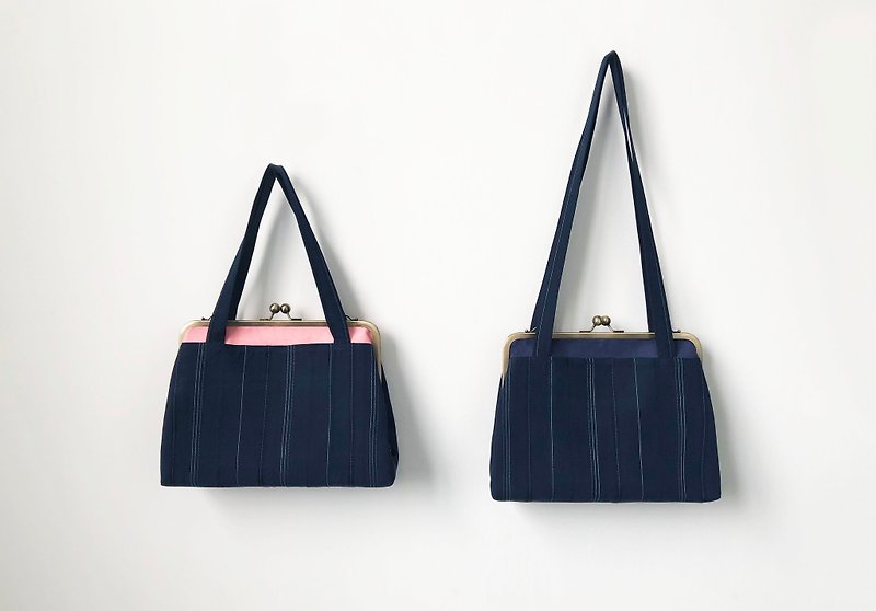 Navy clasp frame bag/with chain/ cosmetic bag / shoulder bag - Clutch Bags - Cotton & Hemp Blue