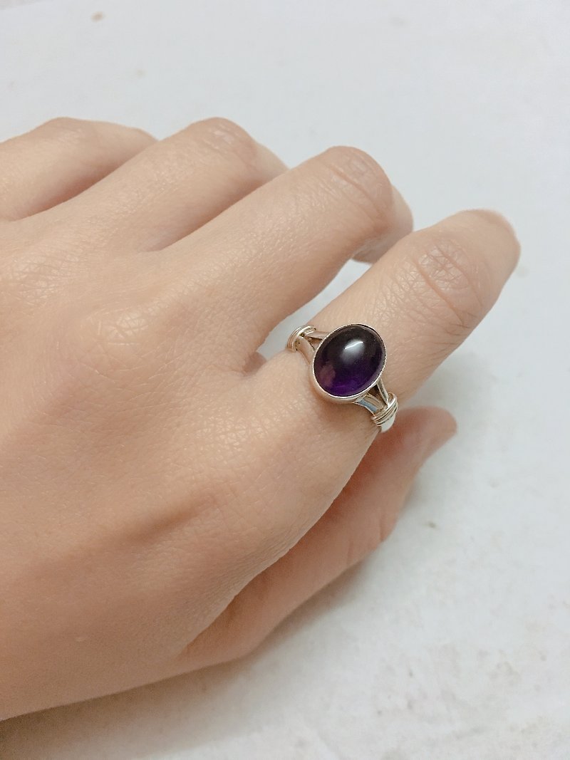 Amethyst Finger Ring Handmade in Nepal 92.5% Silver - General Rings - Crystal 