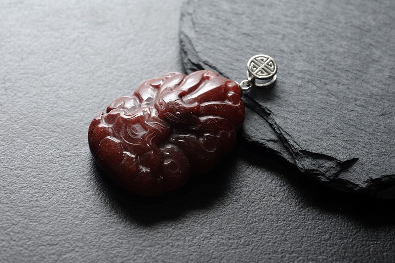 紅兔毛九尾狐  礦石/水晶/靈修/開運/招財/破煞/防小人 - 項鍊 - 水晶 