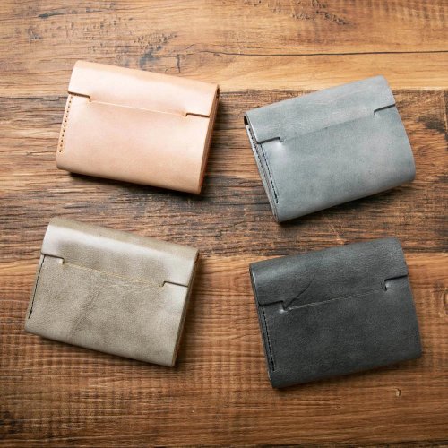Leather Goods Shop Hallelujah 緊湊型皮夾 耐用性 功能性 小巧 手握感 不使用金屬配件