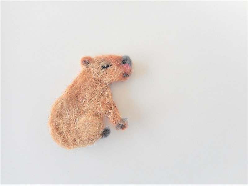 Capybara brooch - Brooches - Wool Brown