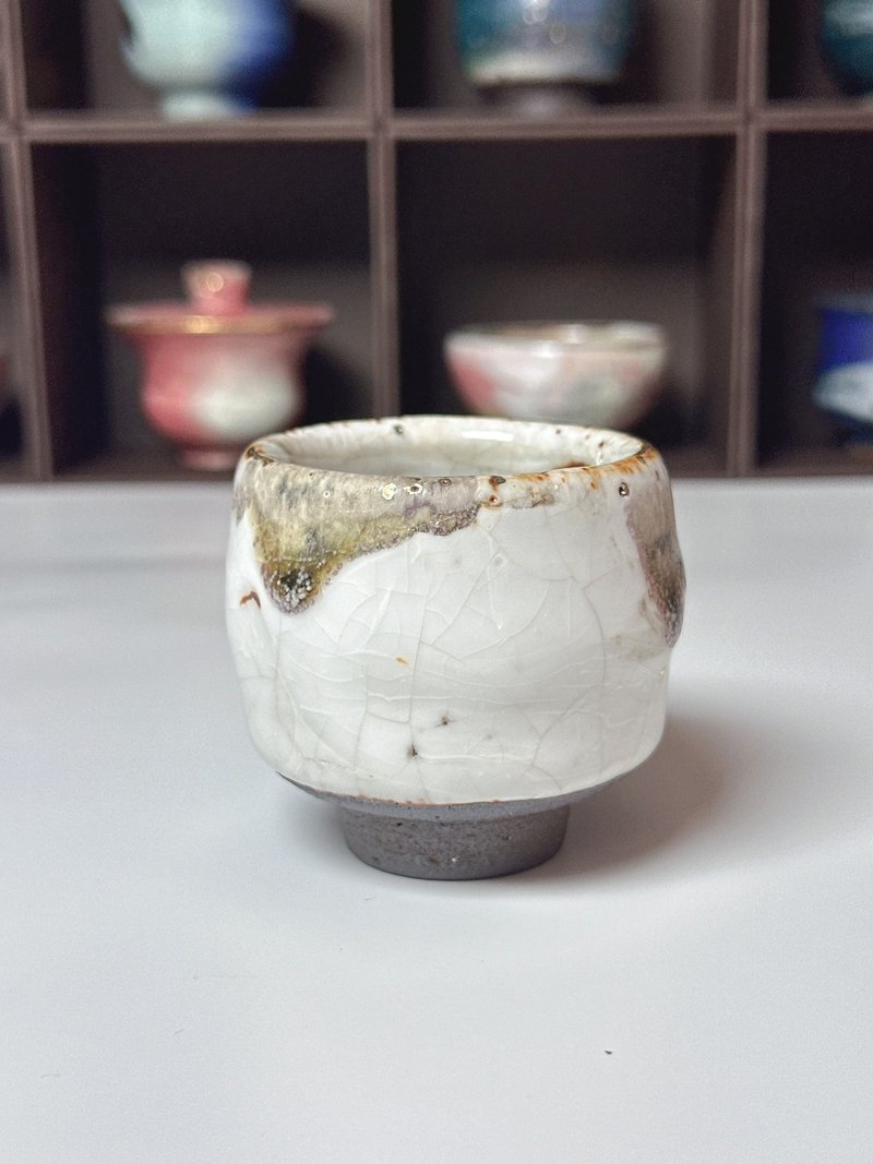 手工製作-開片系列-白志野水墨杯-容量約80cc - 茶壺/茶杯/茶具 - 陶 