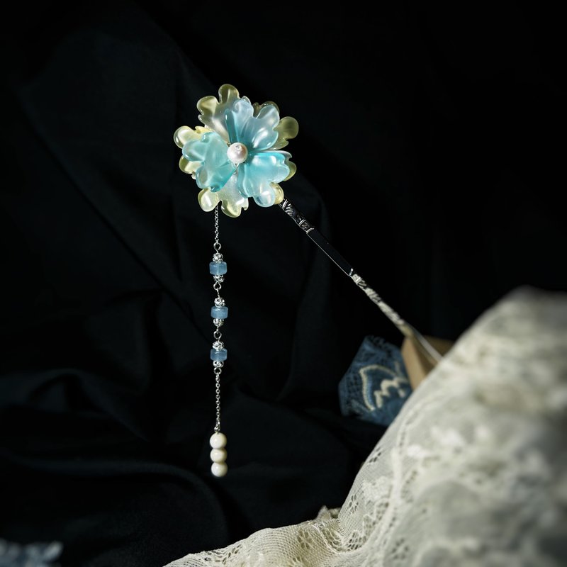 A two-color peony flower and natural aquamarine pearl hairpin丨Blooming style‧ One thing, one picture‧ - Hair Accessories - Crystal Yellow