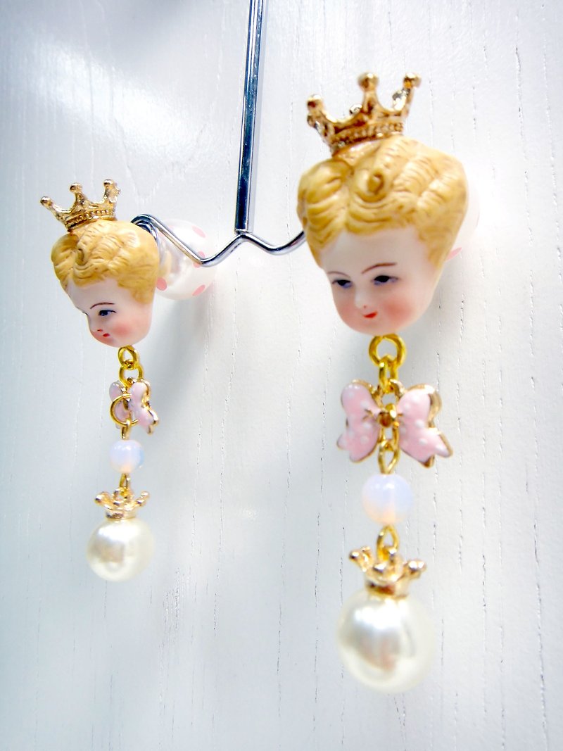 TIMBEE LO <<貴族系列>> 瑪麗皇后耳環 淑女 女孩 小孩 皇冠 耳釘 珍珠 珠寶 - 耳環/耳夾 - 其他金屬 金色