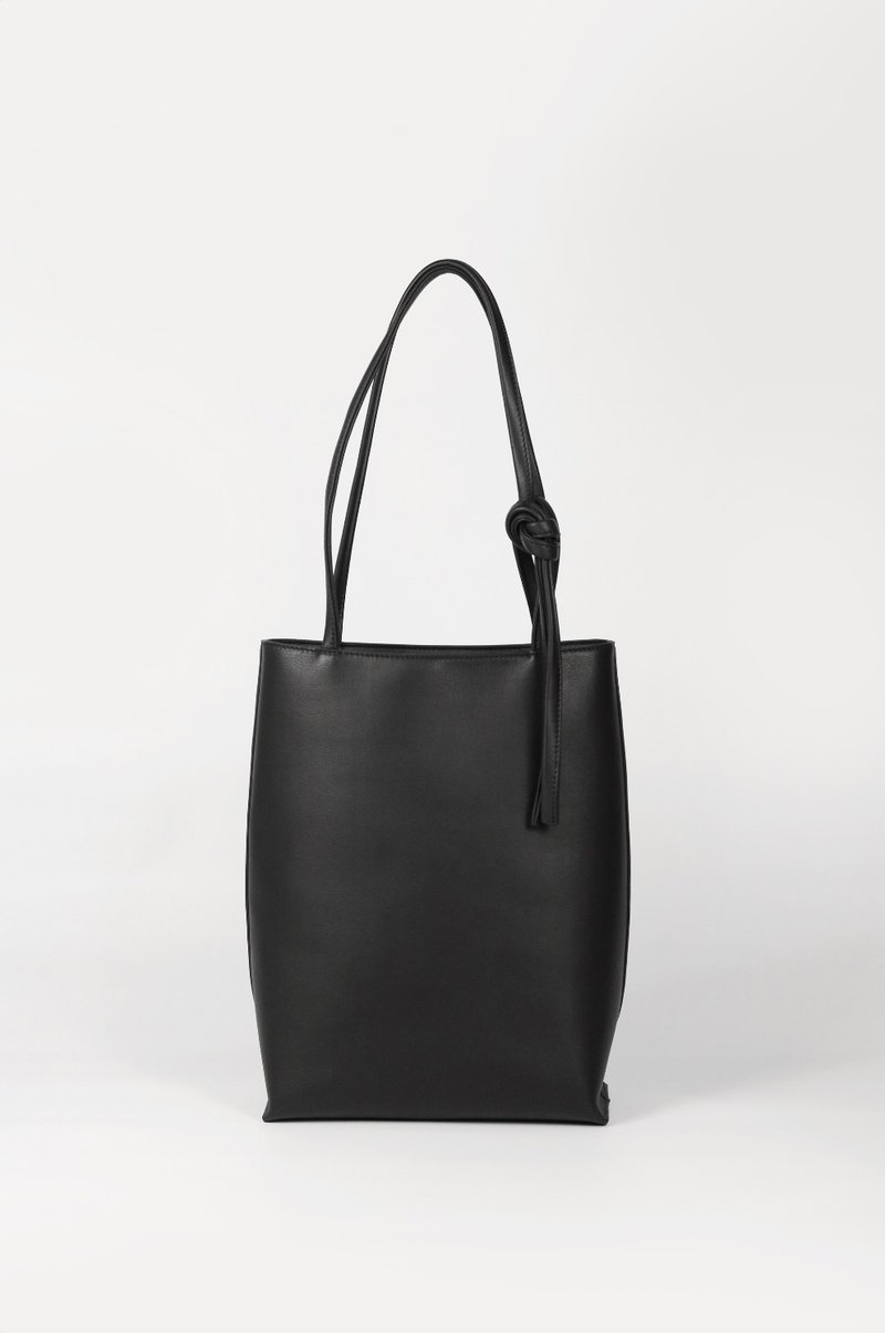 【新上架優惠】極致簡約羊皮通勤側揹包15吋電腦單肩包 - 側背包/斜背包 - 真皮 黑色