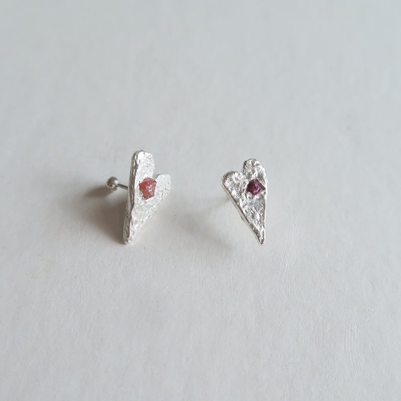 999 Sterling Silver Galaxy Heart Sapphire Spinel Customizable Bead Stopper Earring Ear Clip - ต่างหู - เงินแท้ สีเทา