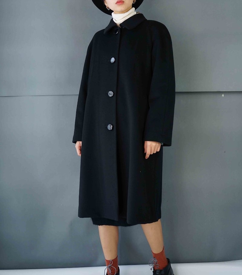 Treasure Hunting Vintage - Pure Black Sleeve Super Textured Wool Long Coat - Women's Casual & Functional Jackets - Wool Black