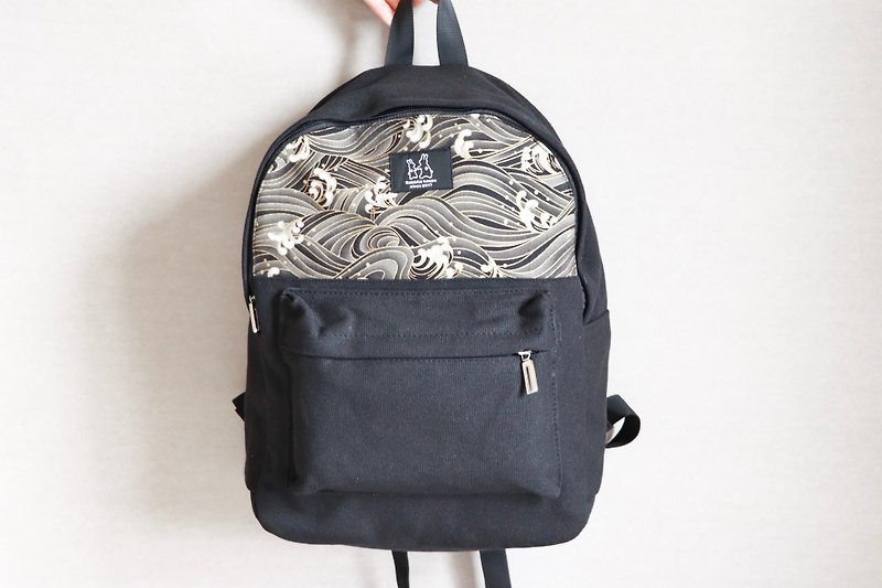 Backpack - black waves - กระเป๋าเป้สะพายหลัง - ผ้าฝ้าย/ผ้าลินิน สีดำ