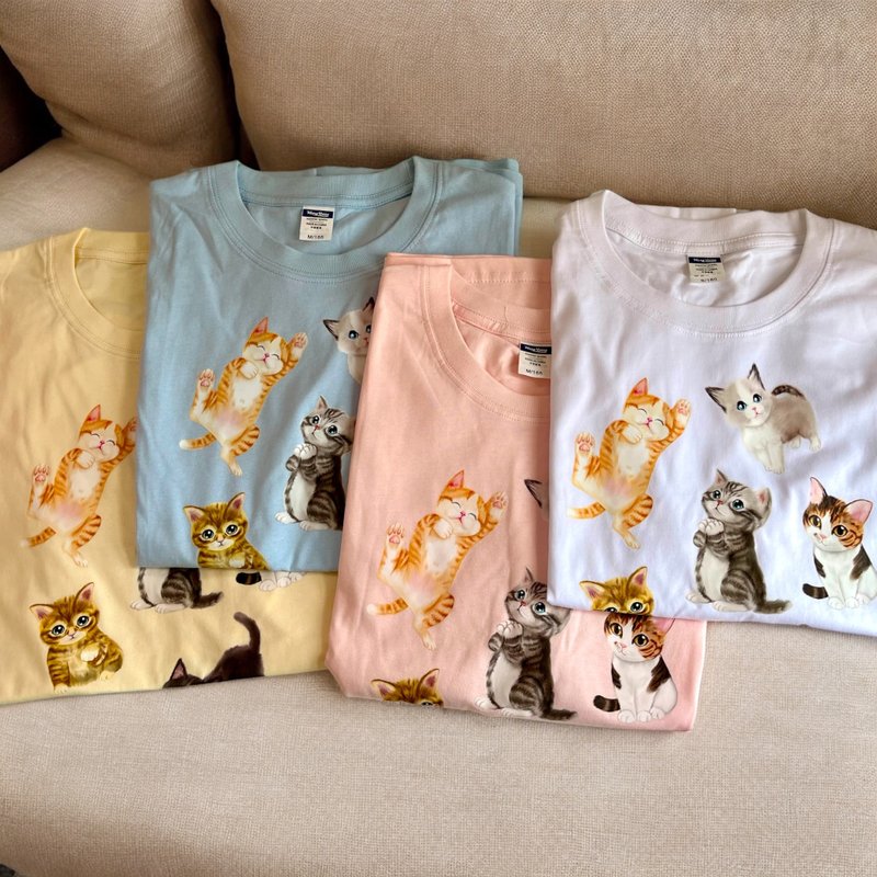 Cute Kittens T shirt - เสื้อยืดผู้หญิง - ผ้าฝ้าย/ผ้าลินิน 