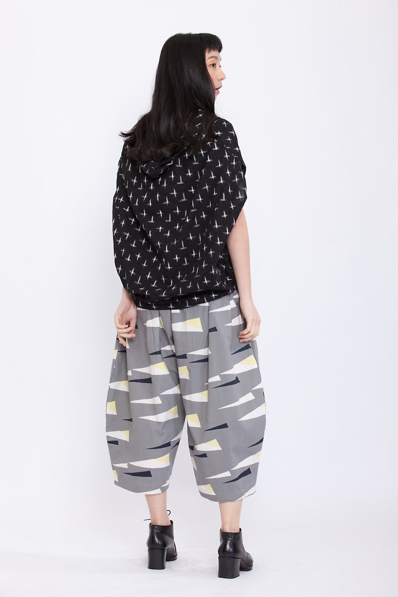 Yinchuan cicada-type geometric folding wide pants _ Yinxue Qichuan _ fair trade - กางเกงขายาว - ผ้าฝ้าย/ผ้าลินิน สีเทา