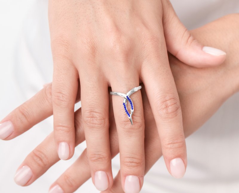 藍寶石14k白金結婚戒指 扭曲藤蔓樹皮婚戒 自然靈感樹枝環長戒指 - 戒指 - 貴金屬 藍色