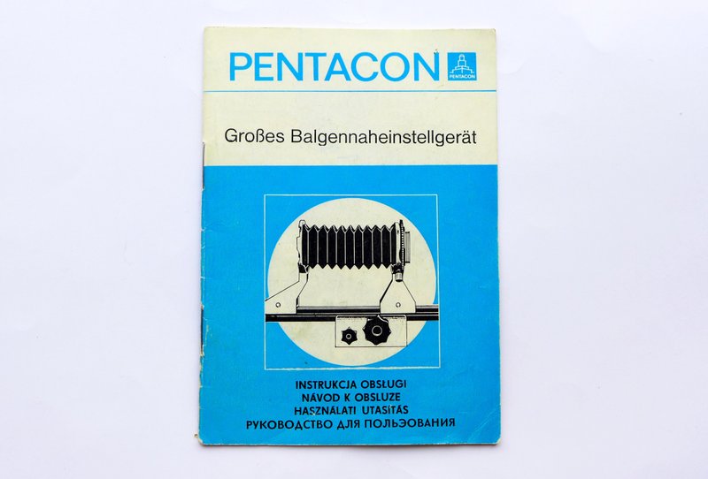 Pentacon Large Close-up Bellows Attachment instruction manual owner handbook - 相機/拍立得/底片相機 - 紙 藍色