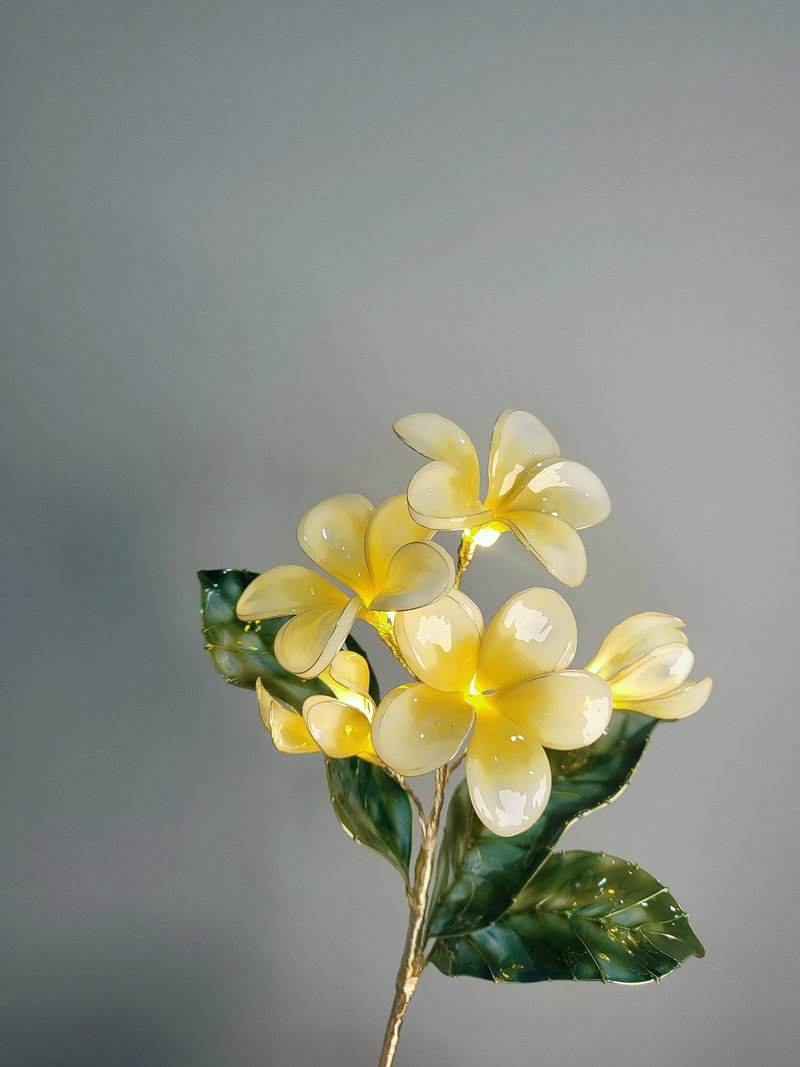 Frangipani (October Birth Flower Light) - Lighting - Resin 