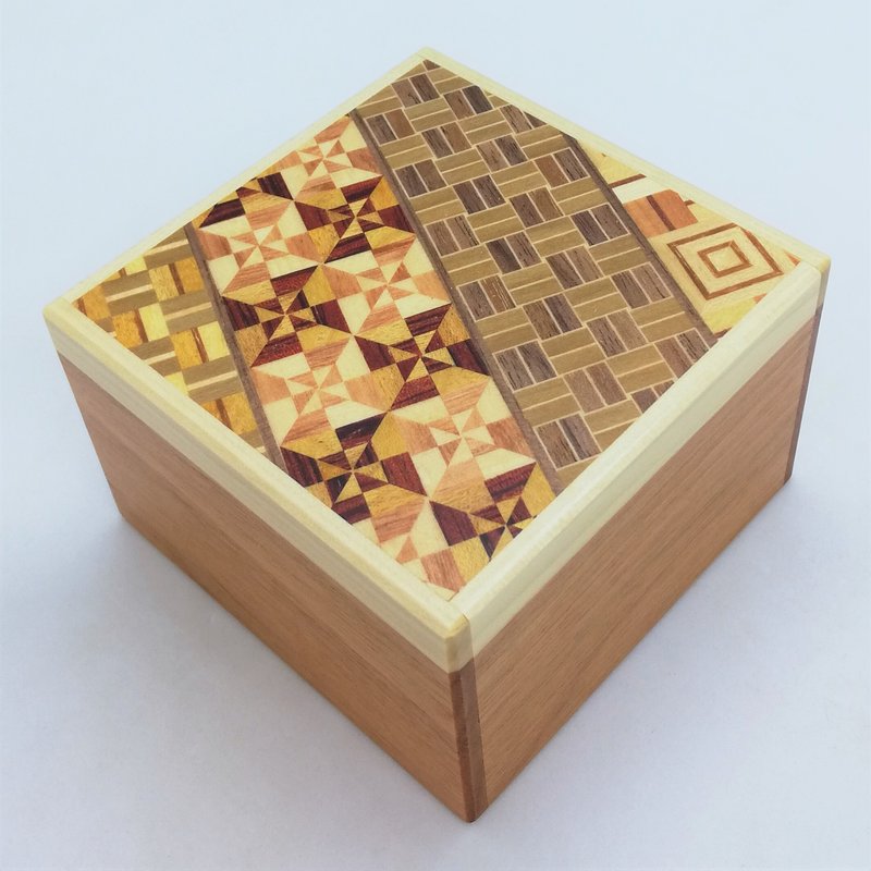 Square 14 steps Yosegi/Natural wood Japanese puzzle box Himitsu-bako ...