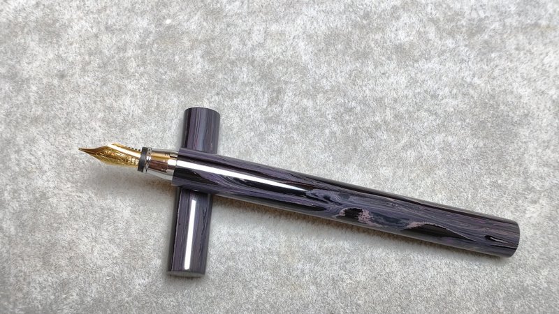 German SEM hard rubber-capped fountain pen - ปากกาหมึกซึม - วัสดุอื่นๆ สีม่วง