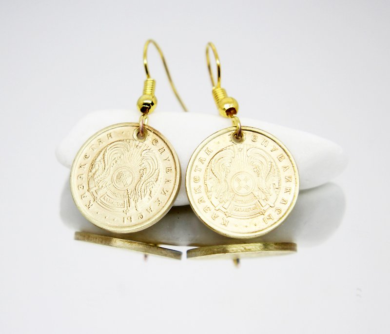 Coin Drop Earrings Ancient Coin Jewelry Tiny Coin Earrings Coin Hoop Earrings - 耳環/耳夾 - 其他金屬 