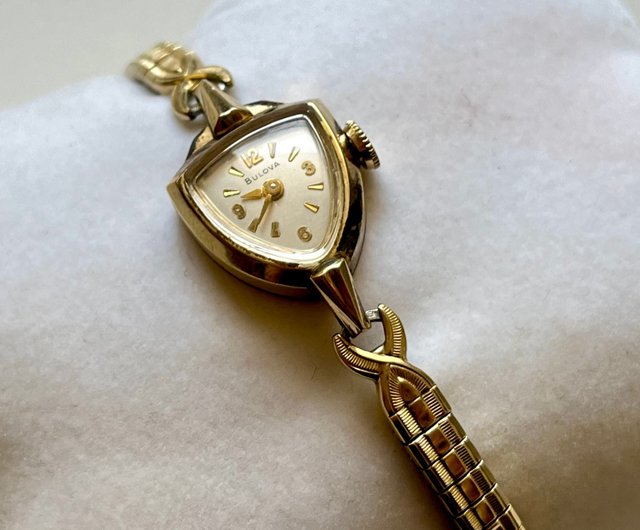 1950s antique Bulova 10k gold watch women s watch mechanical hand winding antique watch antique jewelry