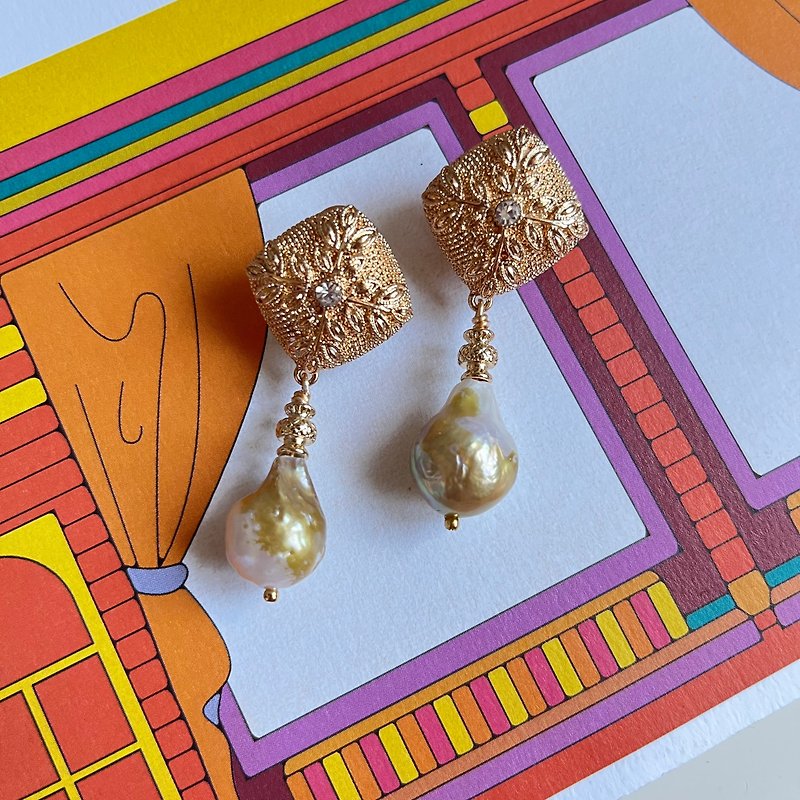 Goldish • Baroque Pearl Earrings - Earrings & Clip-ons - Pearl 