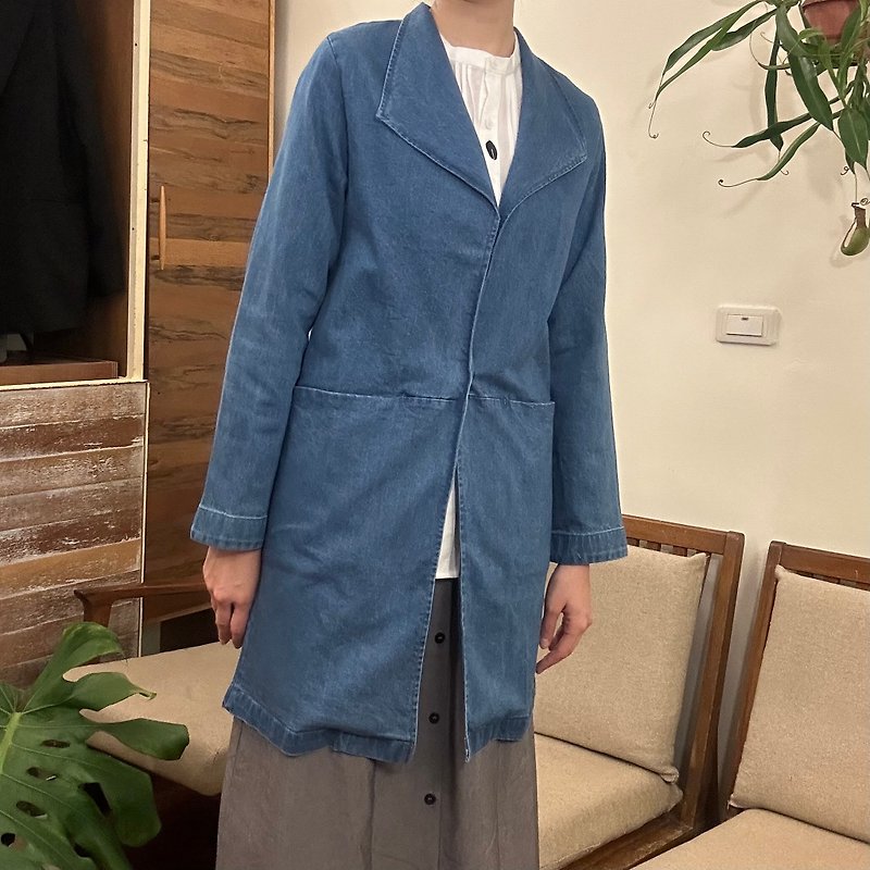 Denim jacketㄧ - Women's Casual & Functional Jackets - Other Materials Blue