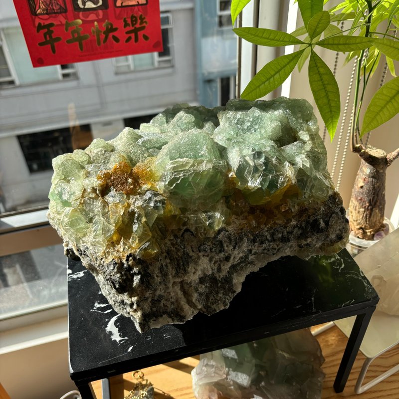 Green Stone rough stone home office decoration feng shui purification physical and mental health body and mind raw mineral - ของวางตกแต่ง - คริสตัล สีเขียว