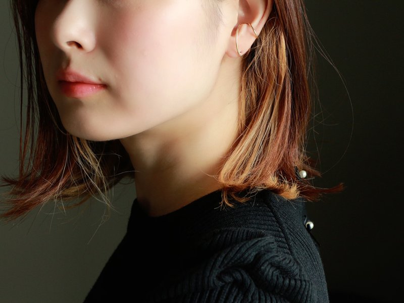 14kgf- W ring ear cuff - 耳環/耳夾/耳骨夾 - 其他金屬 金色