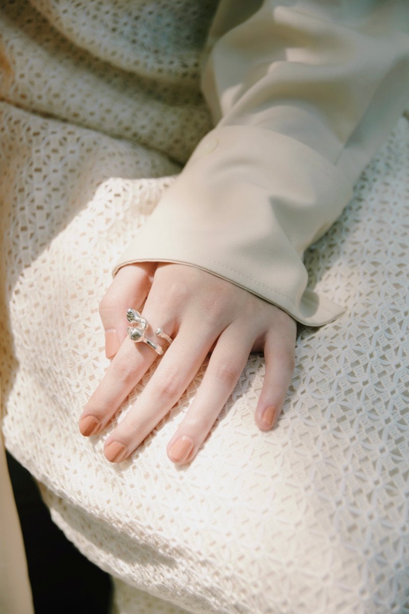 Mew & Mew Two Ring / Ring IRENSENSE x Misty 21AW - แหวนทั่วไป - เงินแท้ สีเงิน