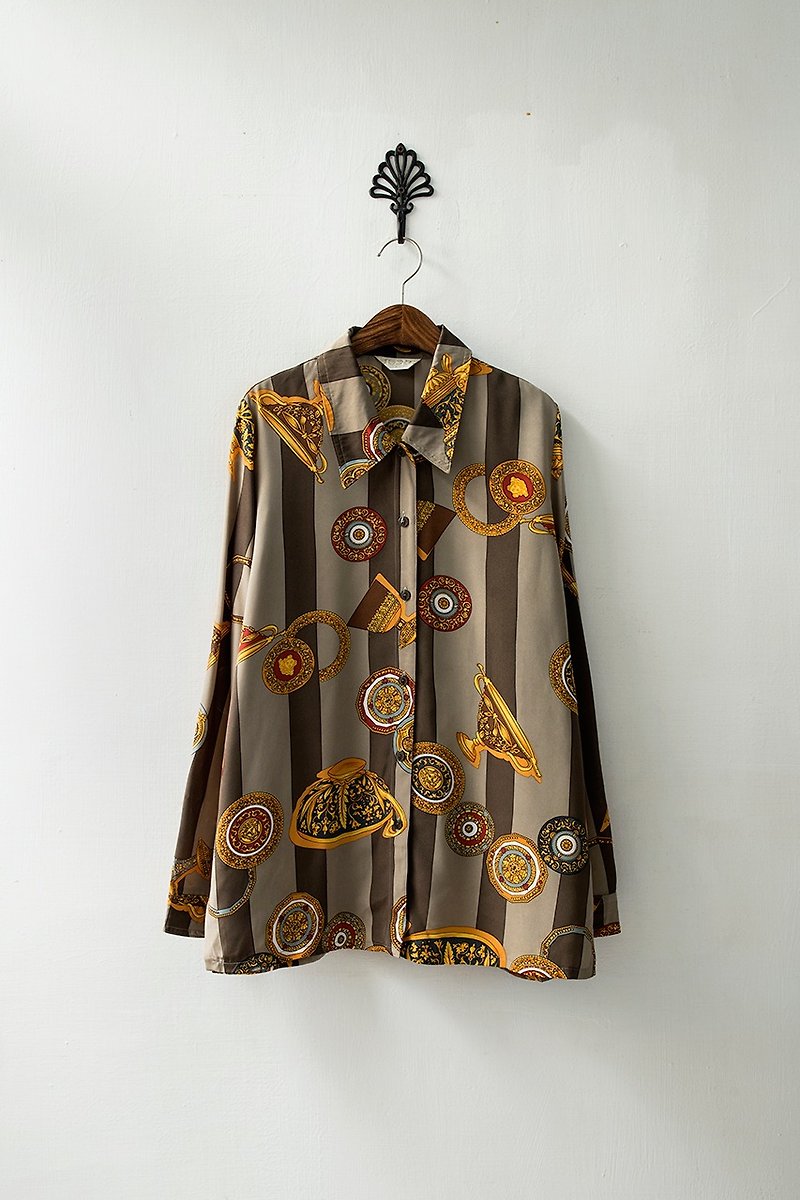 Banana Flyin '| Ancient | Baroque Long Sleeve Shirt - เสื้อผู้หญิง - ผ้าฝ้าย/ผ้าลินิน 