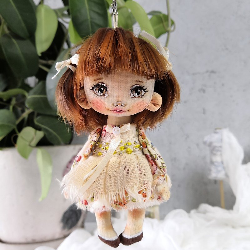 Little art doll handmade. Tiny rag doll handmade - ตุ๊กตา - ผ้าฝ้าย/ผ้าลินิน 