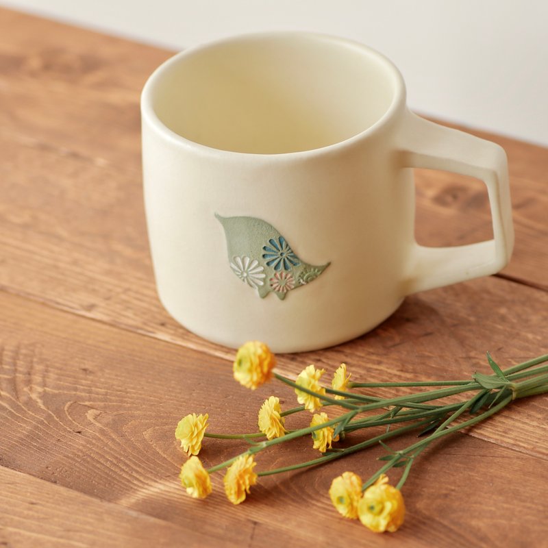 Bird soup cup green - Cups - Pottery White