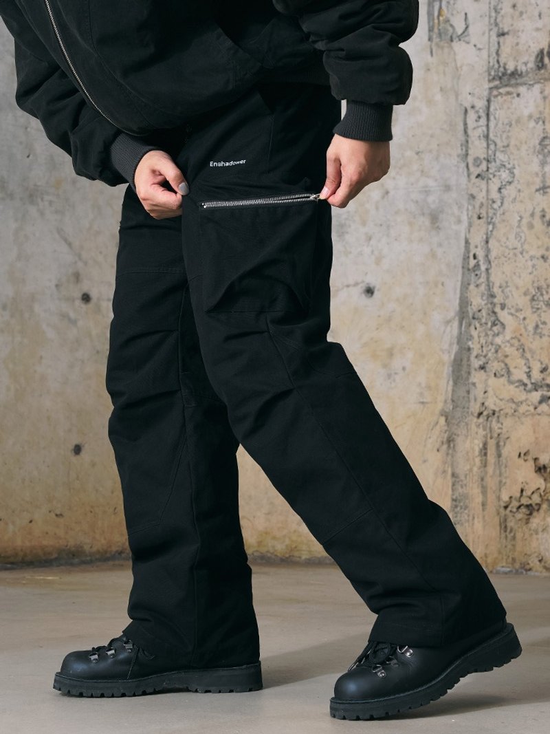 Leaf Camouflage Outdoor Workwear Down Pants with 90 White Duck Down, Fleece-Lined and Thickened - กางเกงขายาว - วัสดุอื่นๆ หลากหลายสี