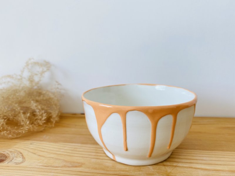 Ice Cream Frosting - Handmade Pottery Bowl - ถ้วยชาม - ดินเผา สีส้ม