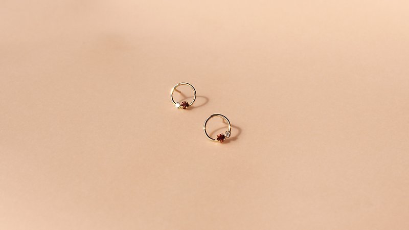 Garnet Series - 14K金 石榴石+鑽石圓型耳環 - 耳環/耳夾 - 寶石 金色
