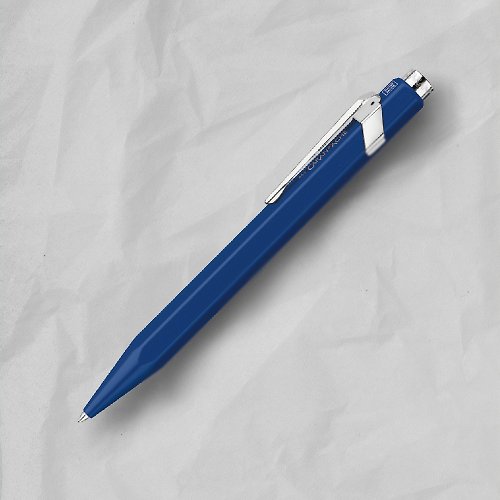 文聚 CARAN D ACHE 卡達 849 按鍵式 鋼珠筆 -經典藍