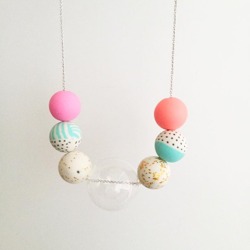 LaPerle summer beach ball colored bubble glass beads orange mint green geometric necklace necklace necklace necklace original hand-made copper plated rhodium chain geometric Necklace Handmade - สร้อยติดคอ - แก้ว สีส้ม