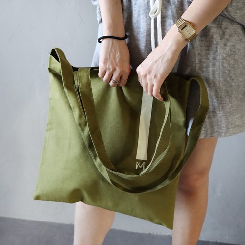 ニュートート クラシック M オリーブグリーン×クリームホワイト