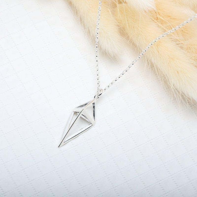 定情 幾何 立體 三角 Triangle s925 純銀 項鍊 情人節 禮物 - 項鍊 - 純銀 銀色