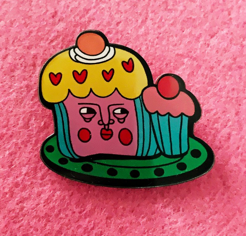 ISATISSE CUPCAKE Acrylic Pin - เข็มกลัด - อะคริลิค หลากหลายสี