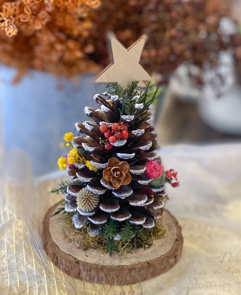 Christmas Tree Christmas Decoration Pine Cone Christmas Tree DIY Material Kit Ch - จัดดอกไม้/ต้นไม้ - พืช/ดอกไม้ สีกากี