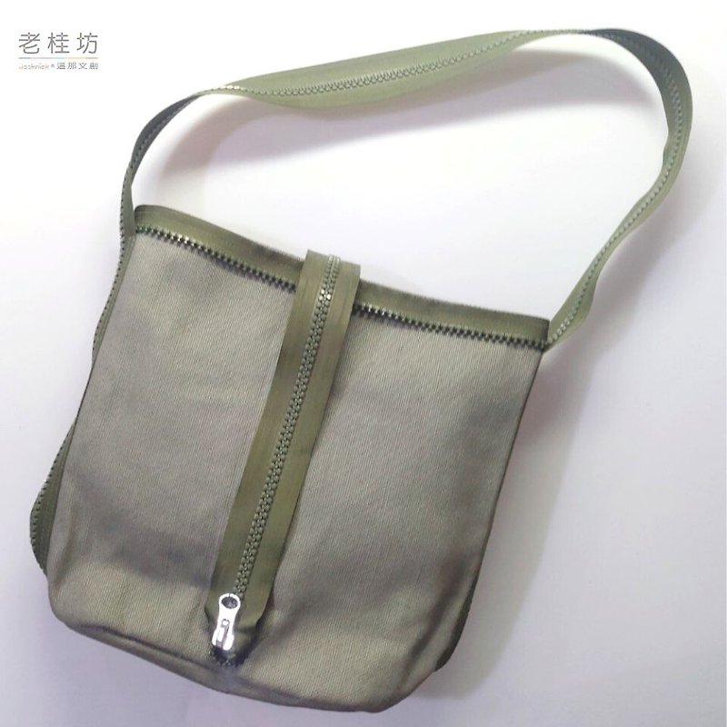 Canvas Bucket Bag - Shoulder - กระเป๋าแมสเซนเจอร์ - ผ้าฝ้าย/ผ้าลินิน หลากหลายสี