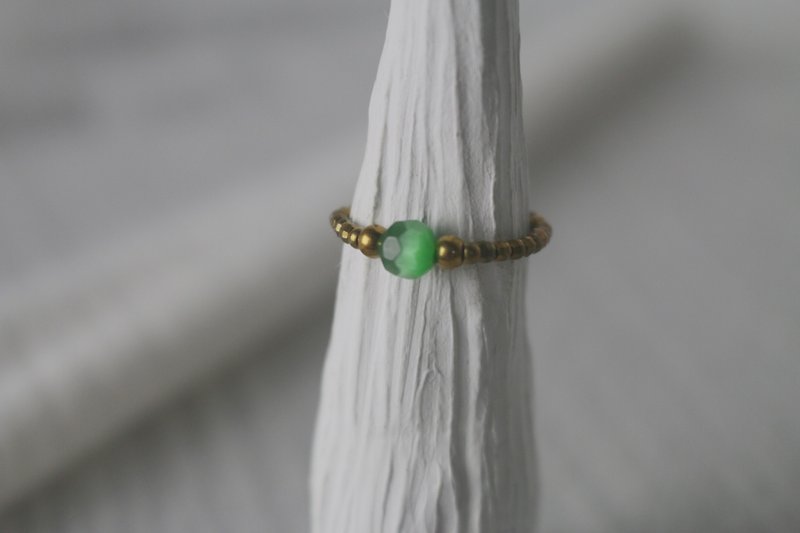 地仙 L'IMMORTEL  知曉 貓眼石黃銅軟戒指 多色可選 - 戒指 - 寶石 綠色