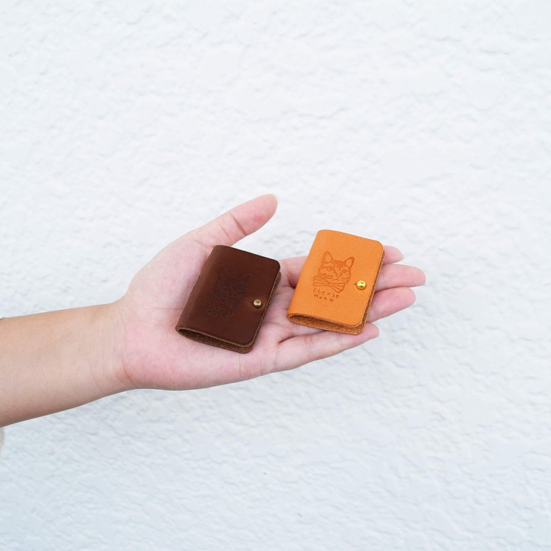 【客製】皮革收納集線【為您集器】  客製化禮物 客製刻字 畢業 - AirPods/耳機保護套 - 真皮 咖啡色