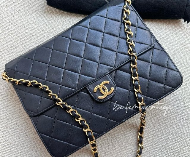 Second hand Chanel black envelope bag Shop be femi vintage Messenger Bags Sling Bags Pinkoi