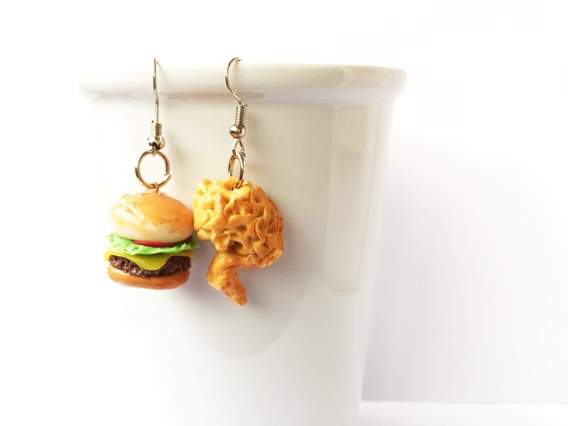 Hamburger+chicken - 耳環/耳夾/耳骨夾 - 黏土 橘色