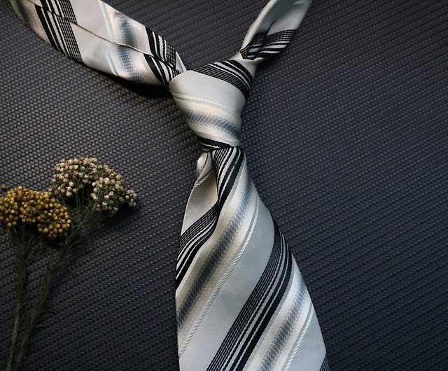白黒ストライプシルクビジネスネクタイギフトボックス紳士necktie - ショップ 悪い紳士 ネクタイ・タイピン - Pinkoi