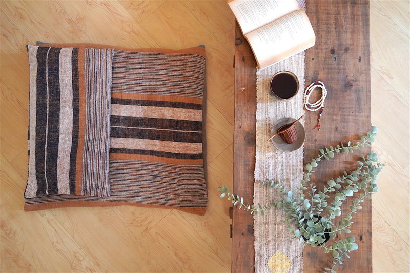 Pre-order // Zhixin Zen Fun // Amber // Vegetable-dyed handwoven buckwheat shell Zen cushion set - Other - Cotton & Hemp Khaki