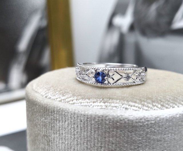 Classic Royal Blue Sapphire Engagement Ring